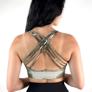 ✨FREE SPIRIT✨ Extra Strappy Workout Gym Athletic Bra